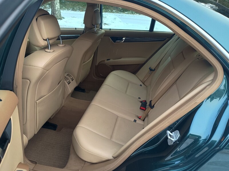 Mercedes-Benz C vaihtoauto