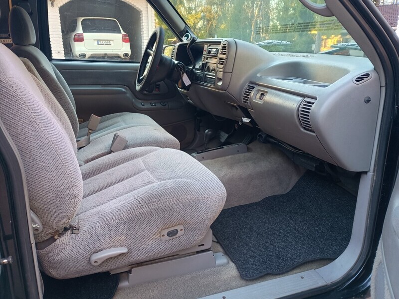 Chevrolet Silverado vaihtoauto