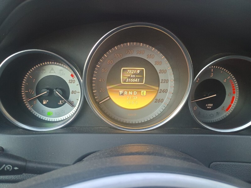Mercedes-Benz C vaihtoauto