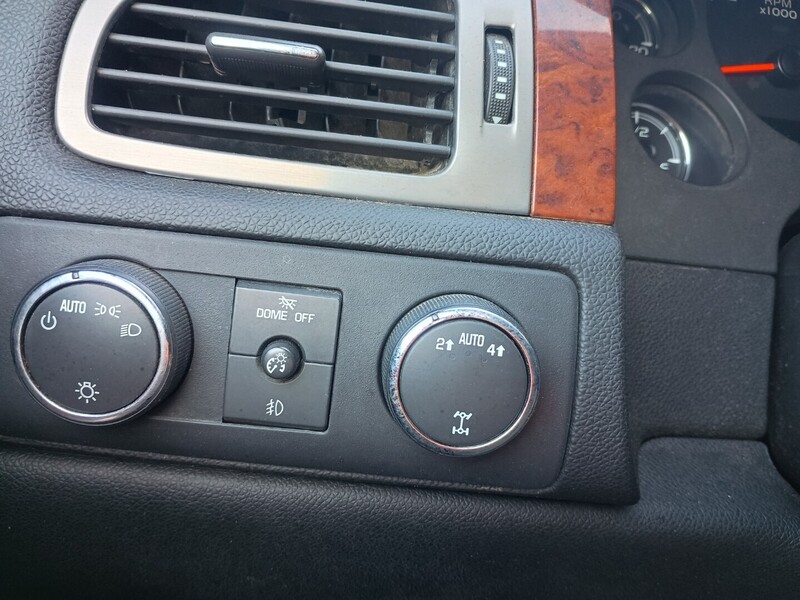 Chevrolet Suburban vaihtoauto