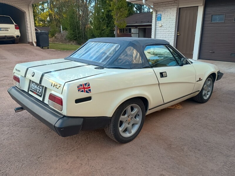 Triumph TR vaihtoauto