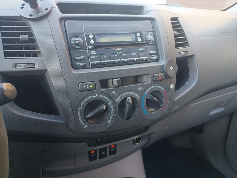 Toyota Hilux vaihtoauto