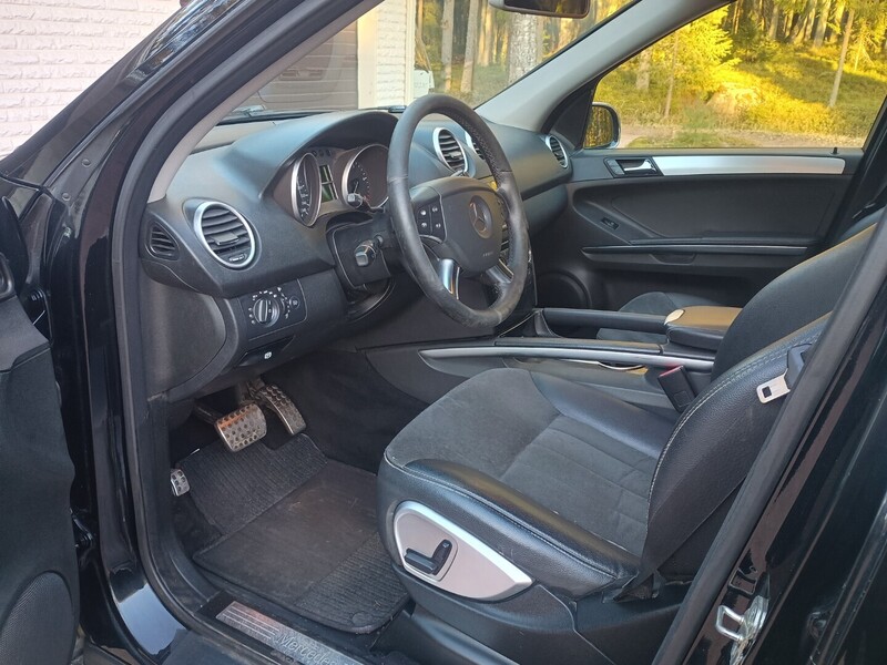 Mercedes-Benz ML vaihtoauto