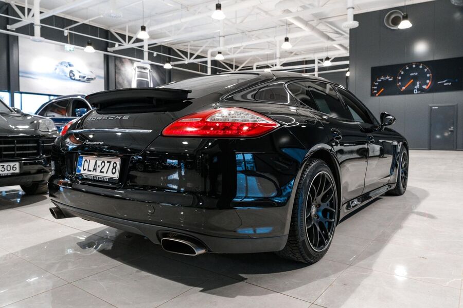 Porsche Panamera vaihtoauto