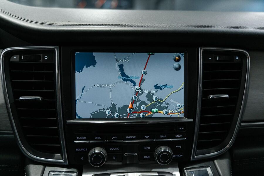 Porsche Panamera vaihtoauto