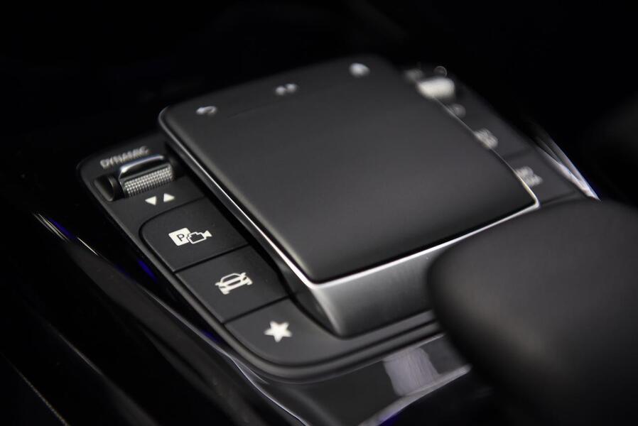 Mercedes-Benz CLA vaihtoauto