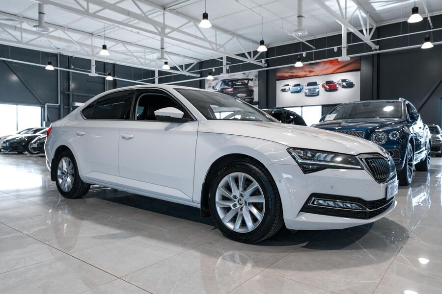 Skoda Superb vaihtoauto