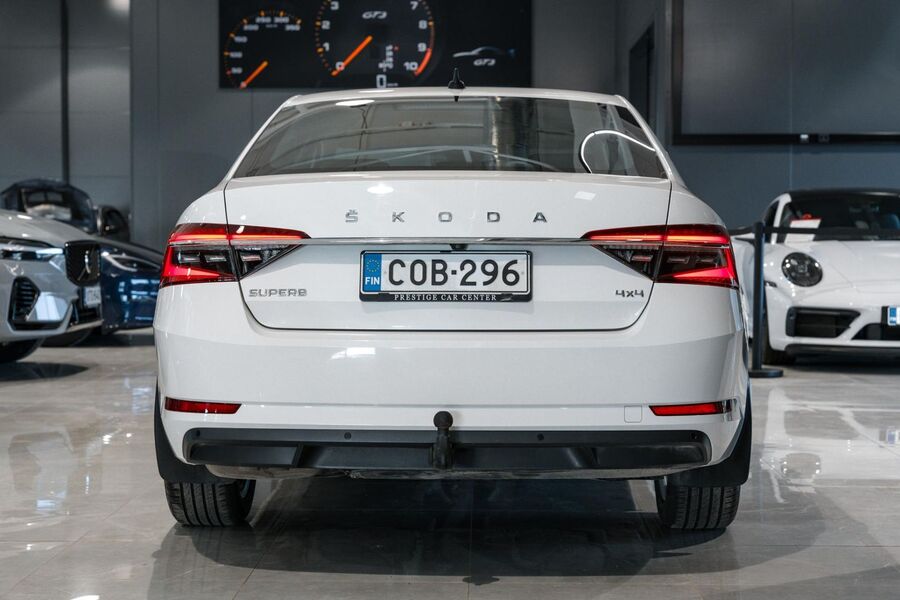 Skoda Superb vaihtoauto