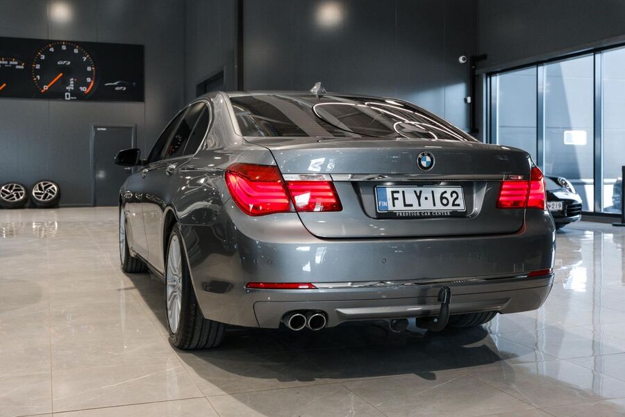 BMW 730 vaihtoauto