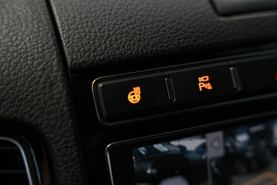 Volkswagen Touareg vaihtoauto