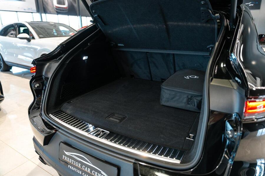 Porsche Cayenne vaihtoauto