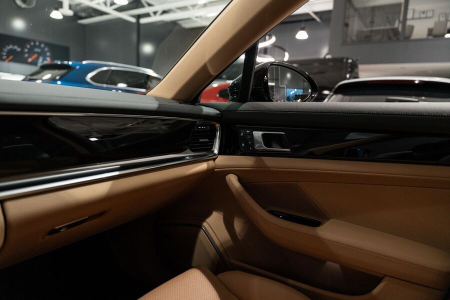 Porsche Panamera vaihtoauto