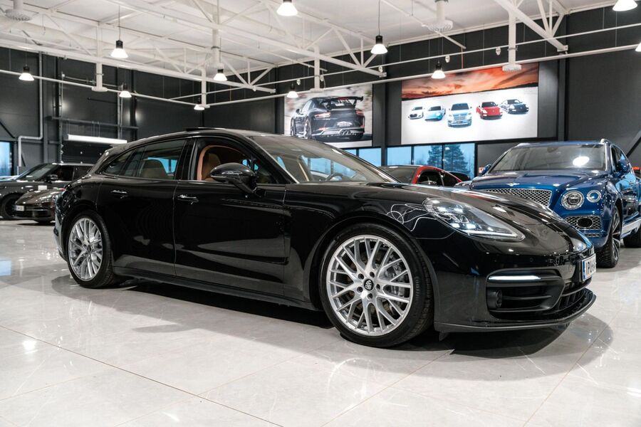 Porsche Panamera vaihtoauto