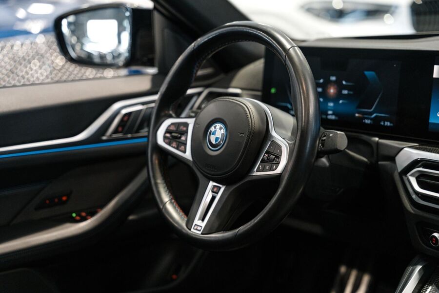BMW i4 M50 vaihtoauto