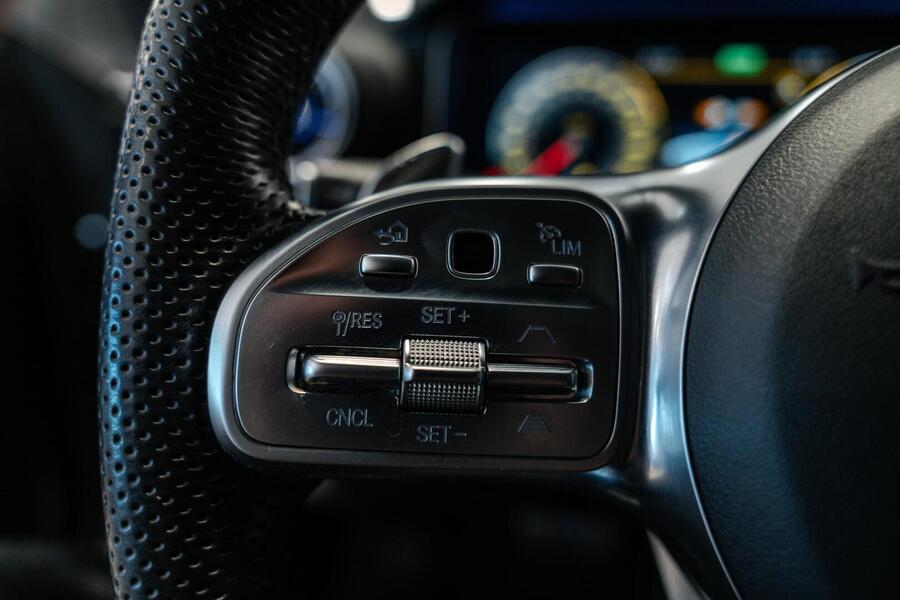 Mercedes-Benz CLS vaihtoauto