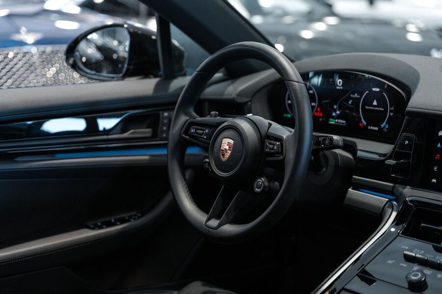 Porsche Panamera vaihtoauto