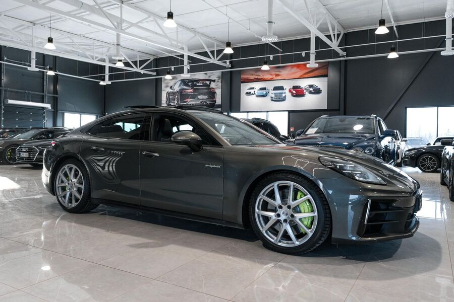 Porsche Panamera vaihtoauto