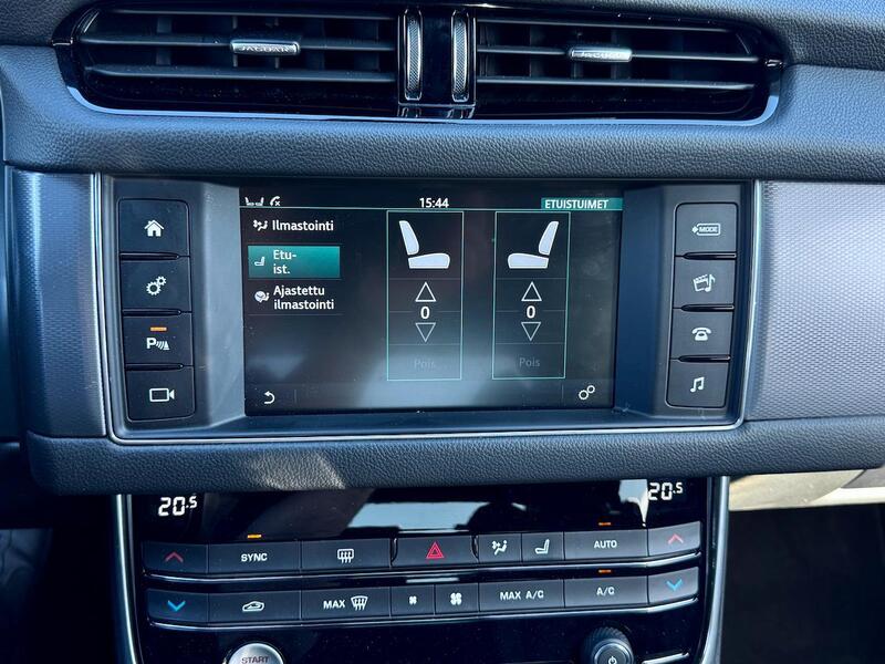 Jaguar XF vaihtoauto