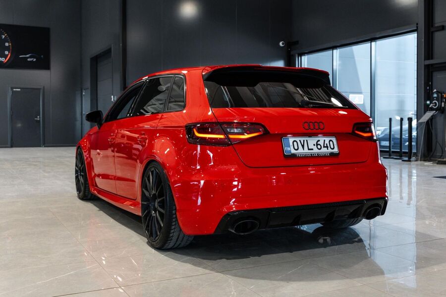 Audi RS3 vaihtoauto