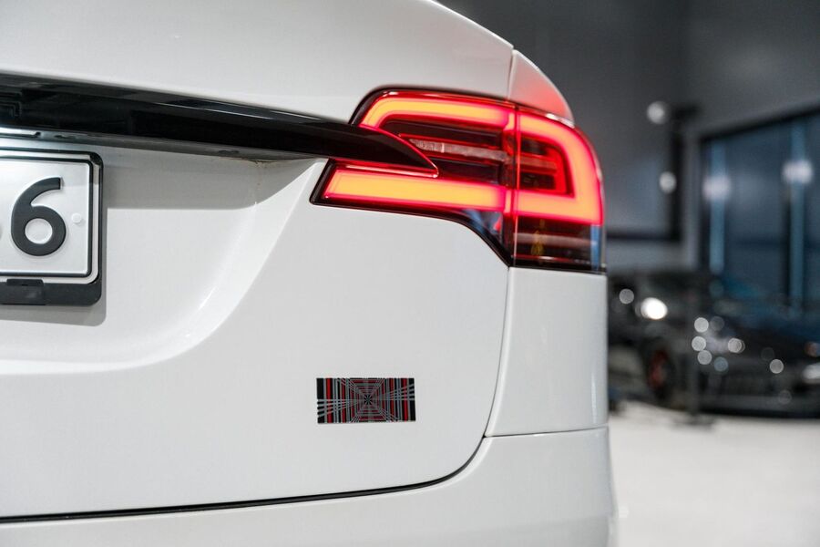 Tesla Model X vaihtoauto