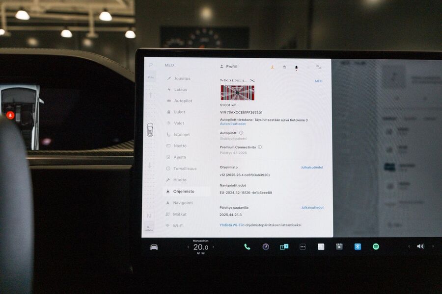 Tesla Model X vaihtoauto