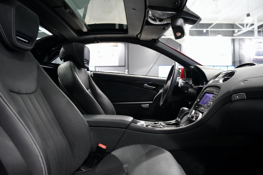 Mercedes-Benz SL vaihtoauto