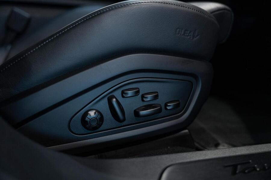 Porsche Taycan vaihtoauto