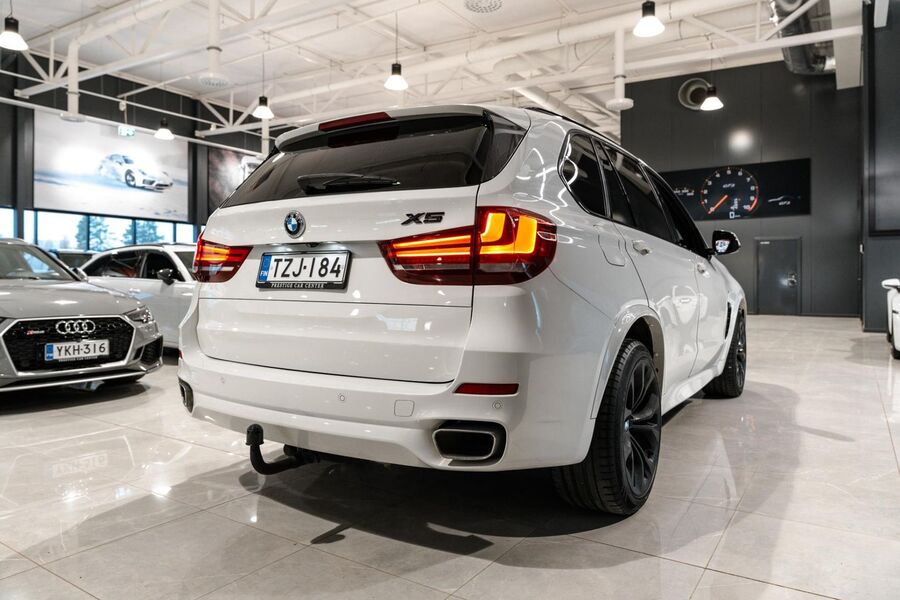 BMW X5 vaihtoauto