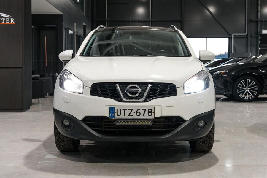 Nissan Qashqai+2 vaihtoauto