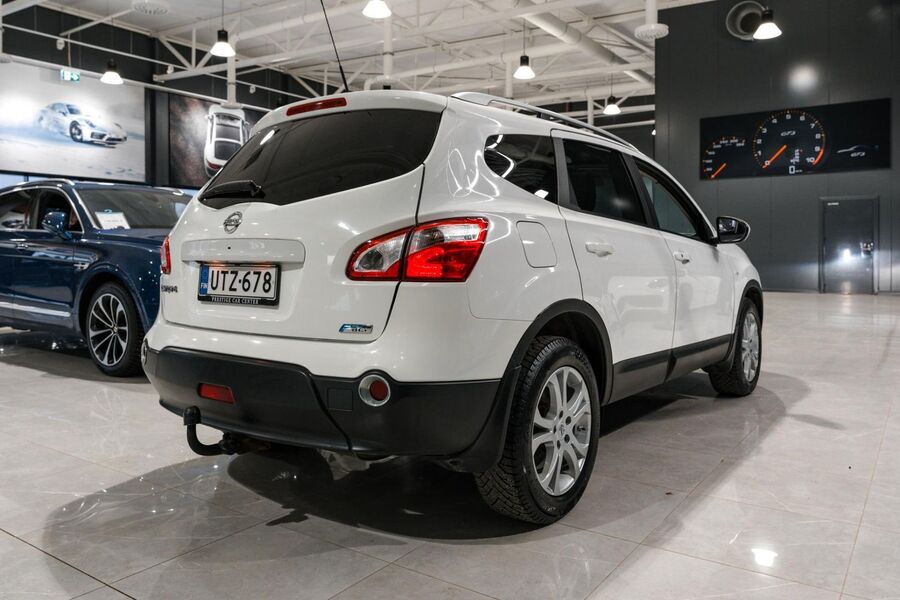 Nissan Qashqai+2 vaihtoauto