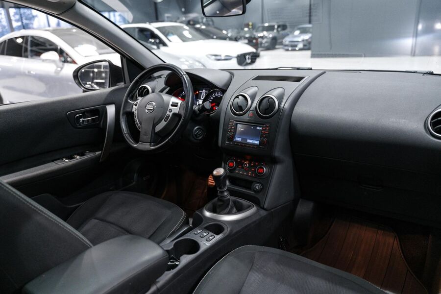 Nissan Qashqai+2 vaihtoauto