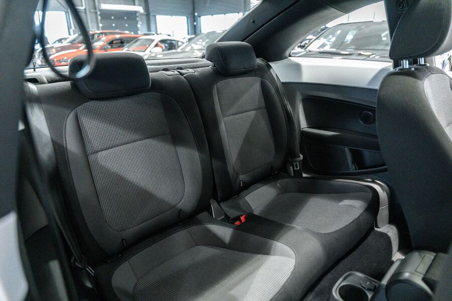 Volkswagen Beetle vaihtoauto