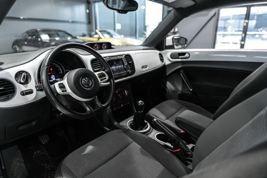 Volkswagen Beetle vaihtoauto