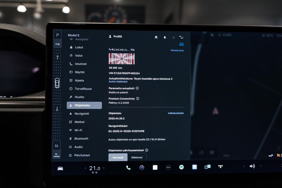 Tesla Model S vaihtoauto