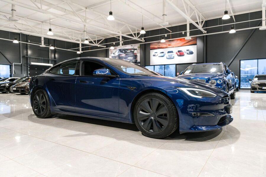 Tesla Model S vaihtoauto