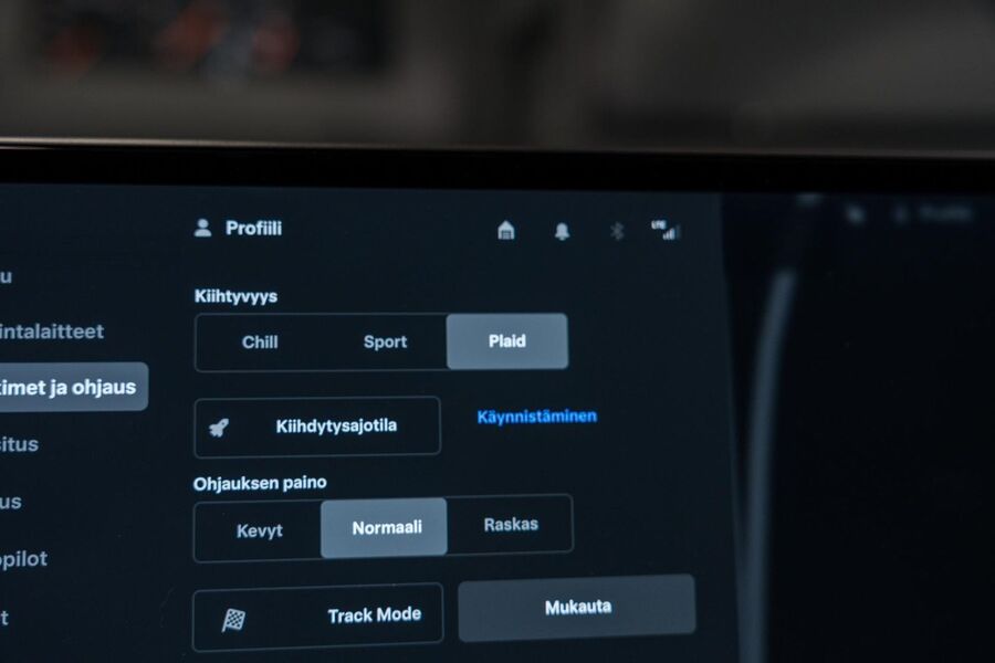 Tesla Model S vaihtoauto