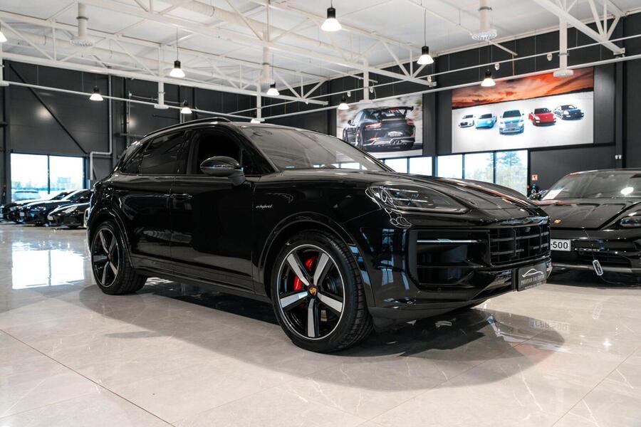 Porsche Cayenne vaihtoauto