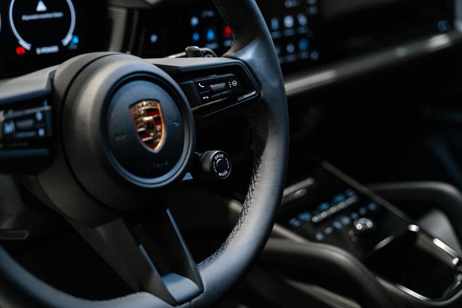 Porsche Cayenne vaihtoauto