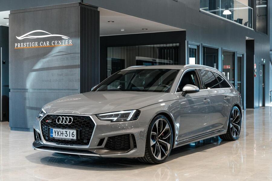 Audi RS4 vaihtoauto