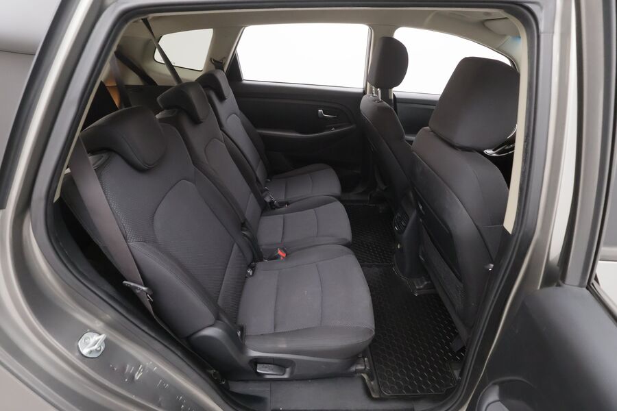 Kia Carens vaihtoauto