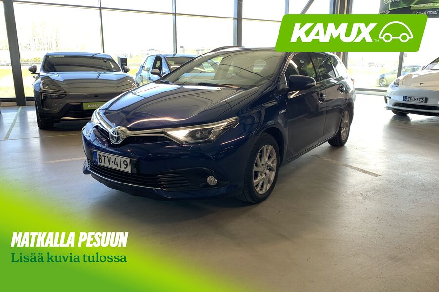 Toyota Auris vaihtoauto