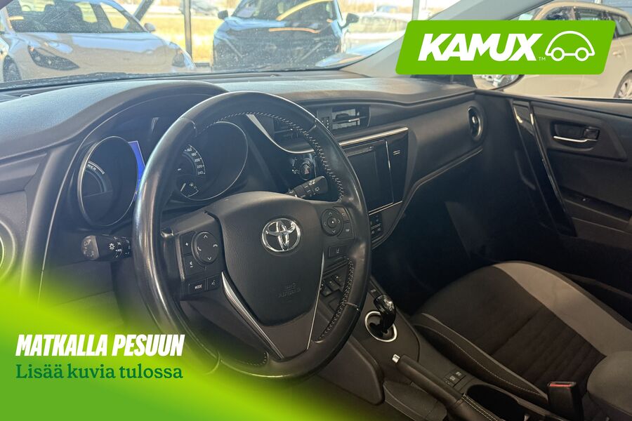 Toyota Auris vaihtoauto