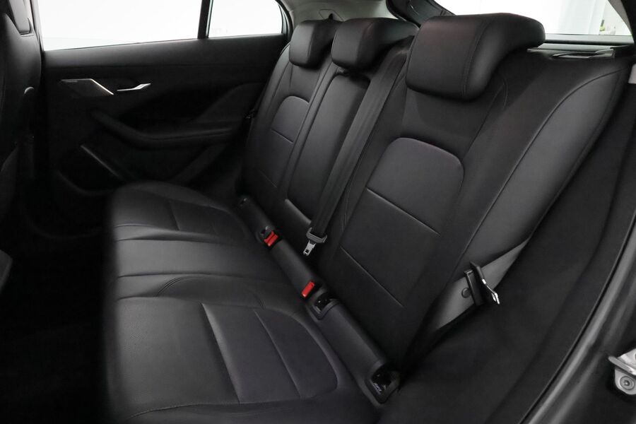 Jaguar I-PACE vaihtoauto