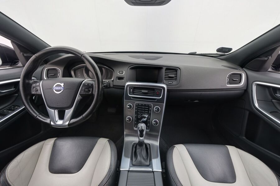 Volvo S60 Cross Country vaihtoauto