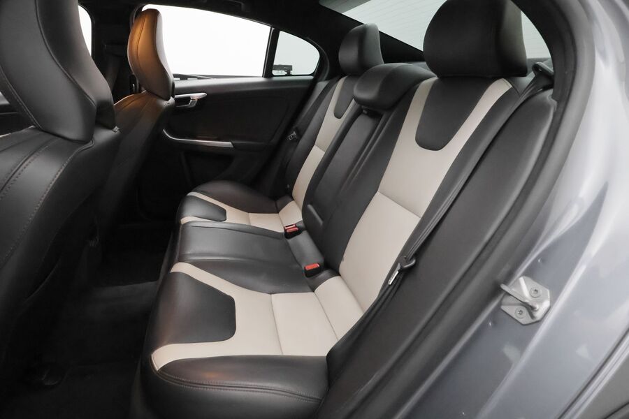 Volvo S60 Cross Country vaihtoauto