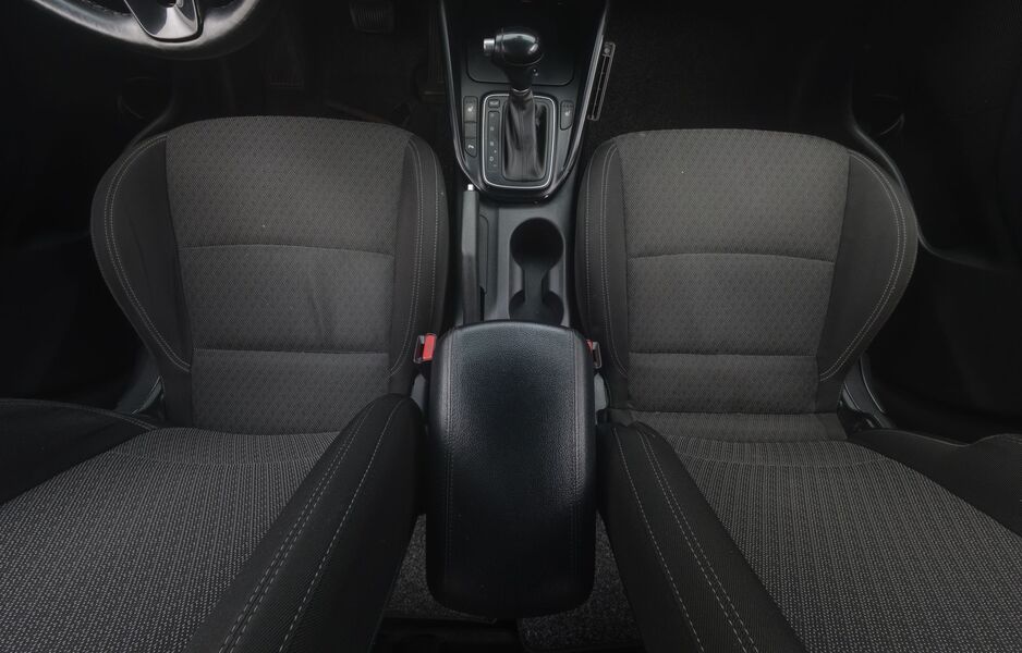 Kia Carens vaihtoauto