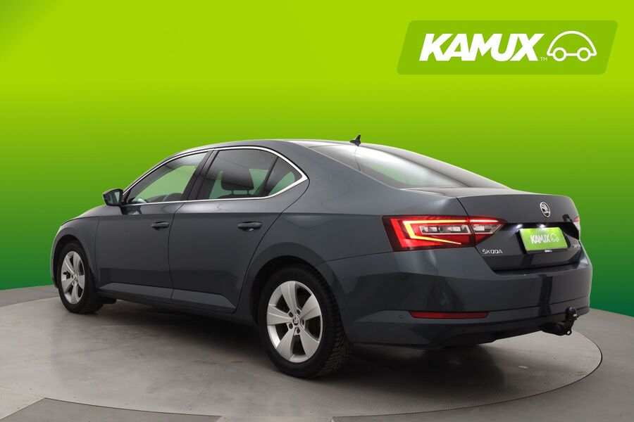 Skoda Superb vaihtoauto