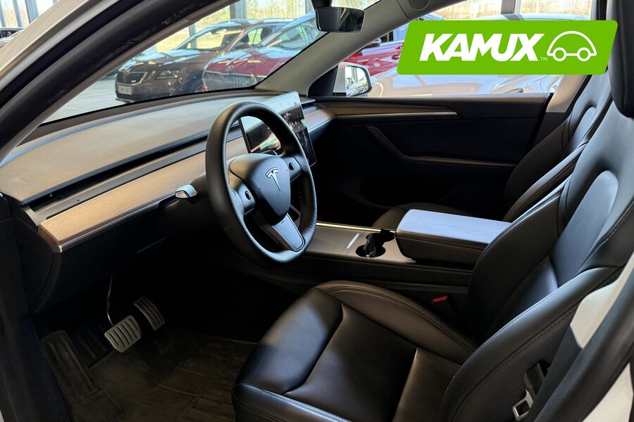 Tesla Model Y vaihtoauto