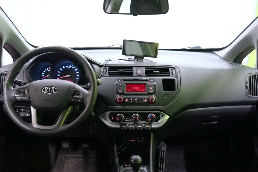 Kia Rio vaihtoauto
