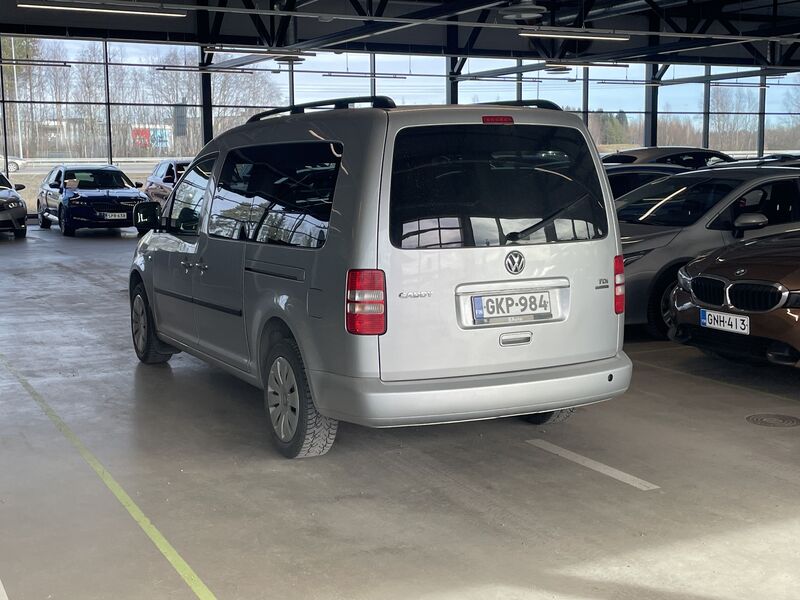Volkswagen Caddy Maxi vaihtoauto